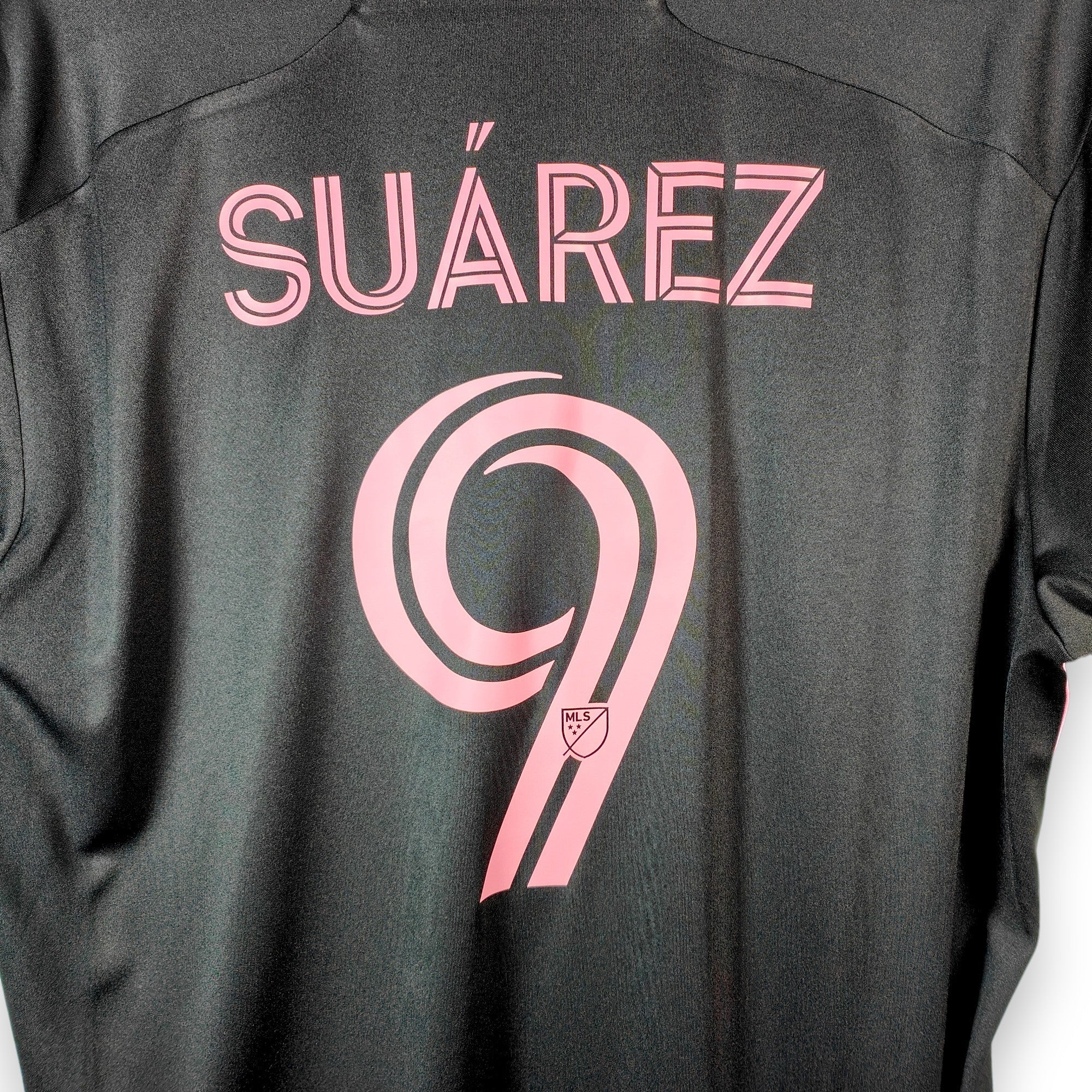 2023 - 24 Inter Miami Away Shirt Suarez 9 - BNWT - (L) - Eternal Pitch