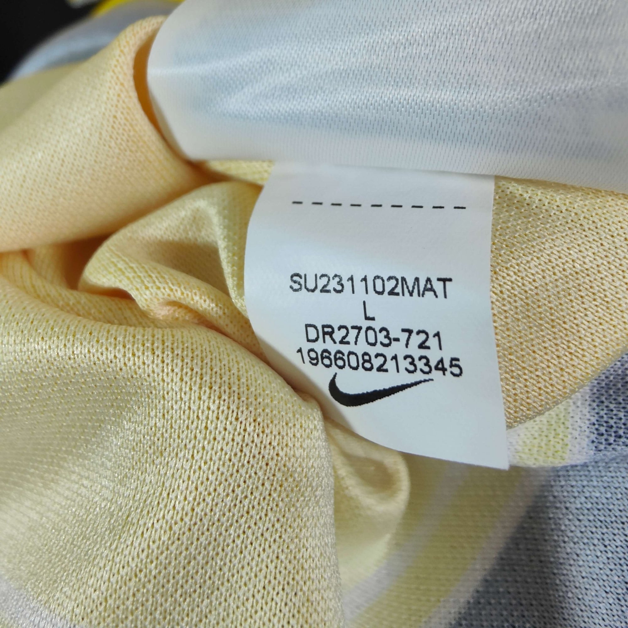 2023 - 24 Young Boys Cheap Version Home Shirt - 9/10 - (L) - Eternal Pitch