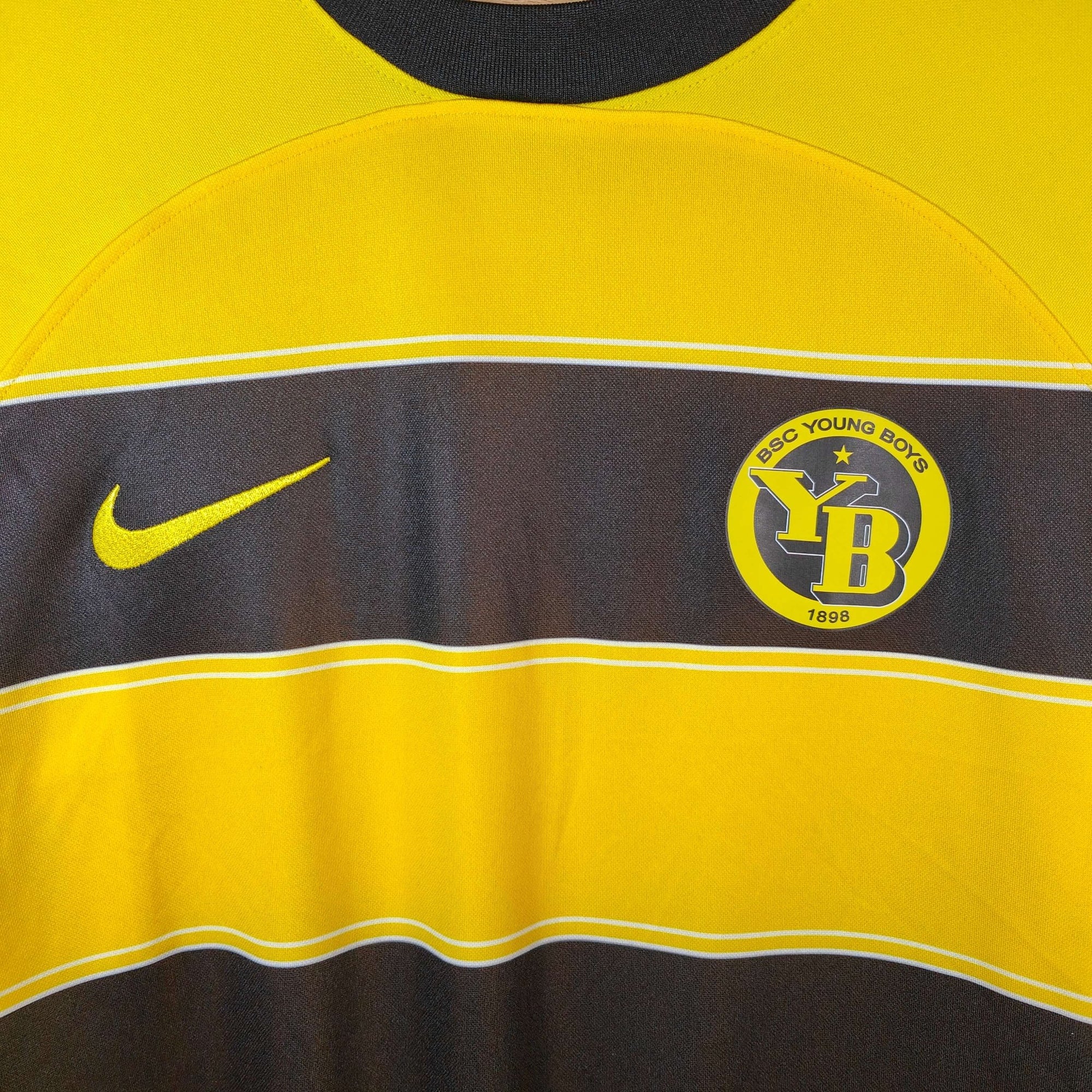 2023 - 24 Young Boys Cheap Version Home Shirt - 9/10 - (L) - Eternal Pitch