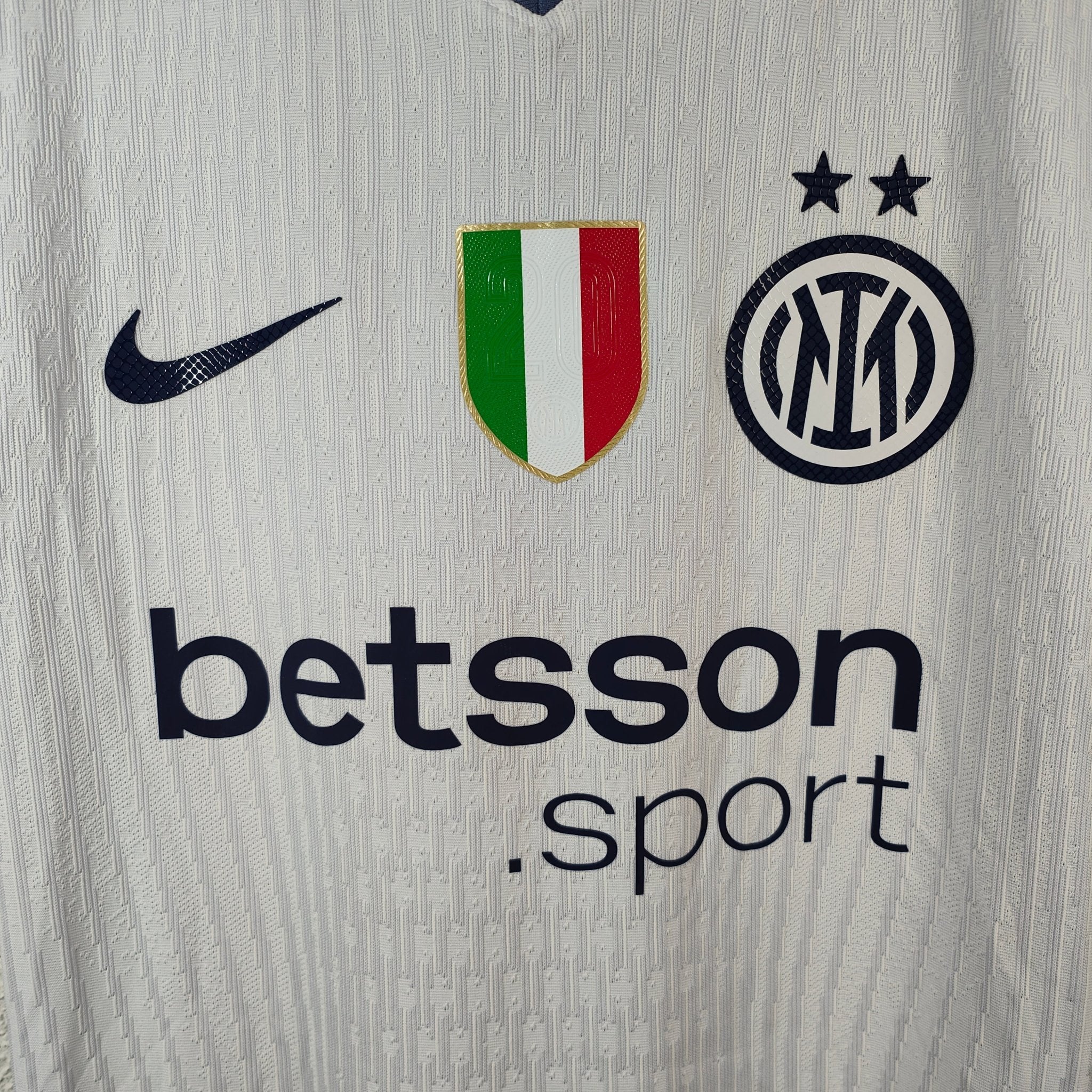 インテルミラン シャツ THURAM 9 インテルミラン シャツ THURAM 9 Marcus-Thuram-Inter-Milan-17-