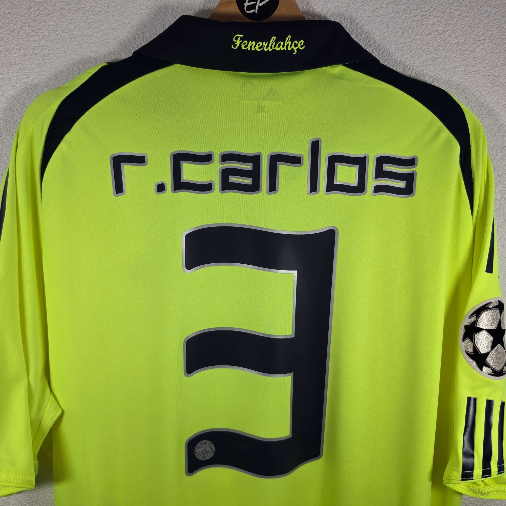 2008-09 Fenerbahce Third Shirt Roberto Carlos 