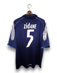 2005-06 Real Madrid Away Shirt Zidane 