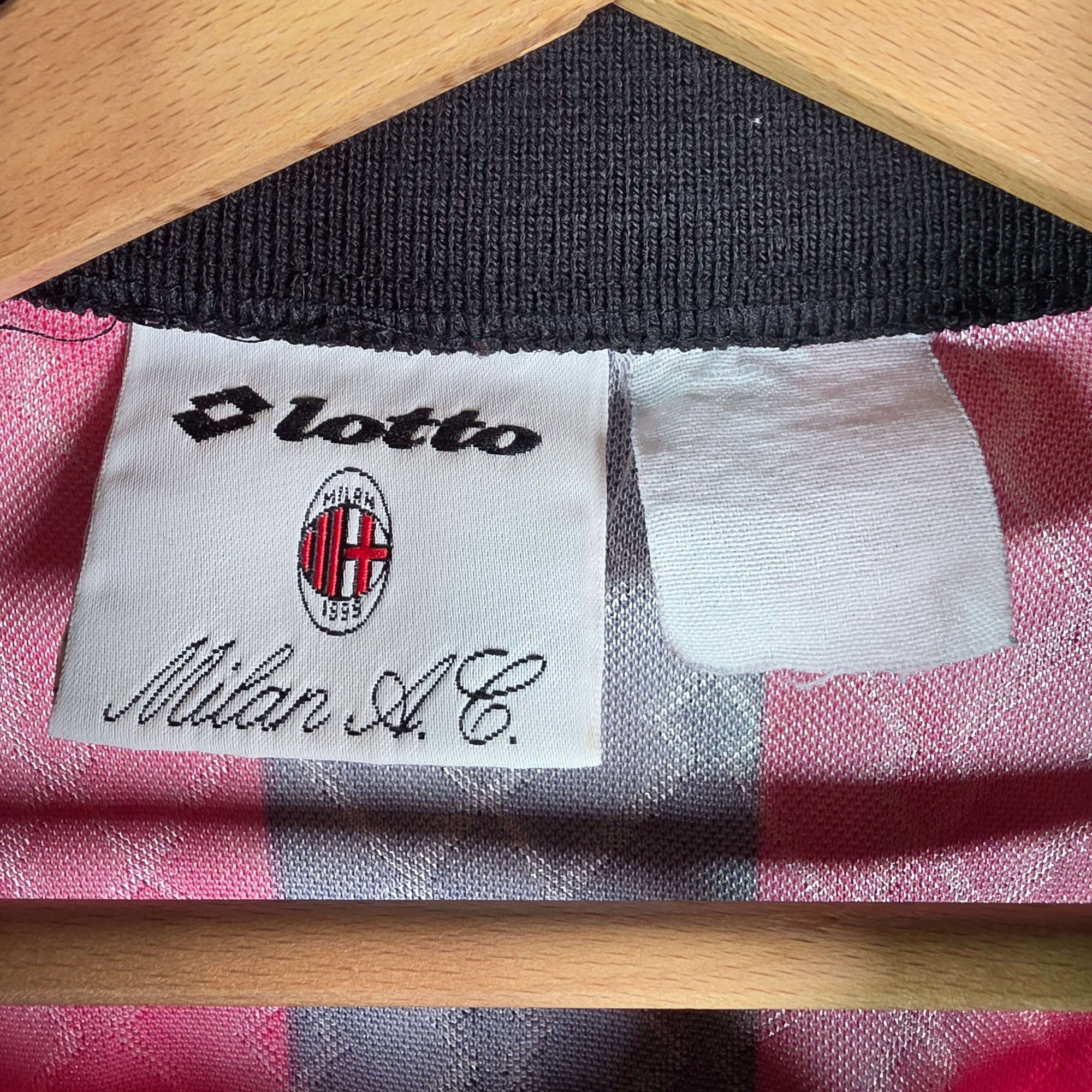 1995-96 AC Milan Home Shirt LS Baggio 