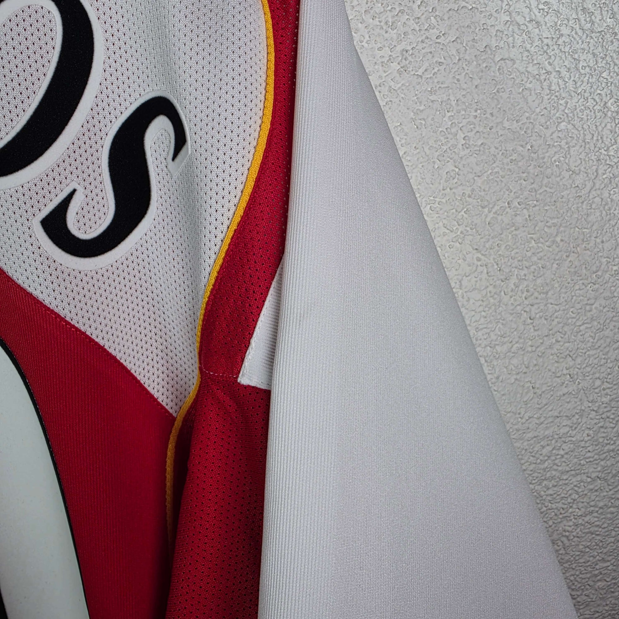 2004-05 Arsenal Home Shirt Senderos 