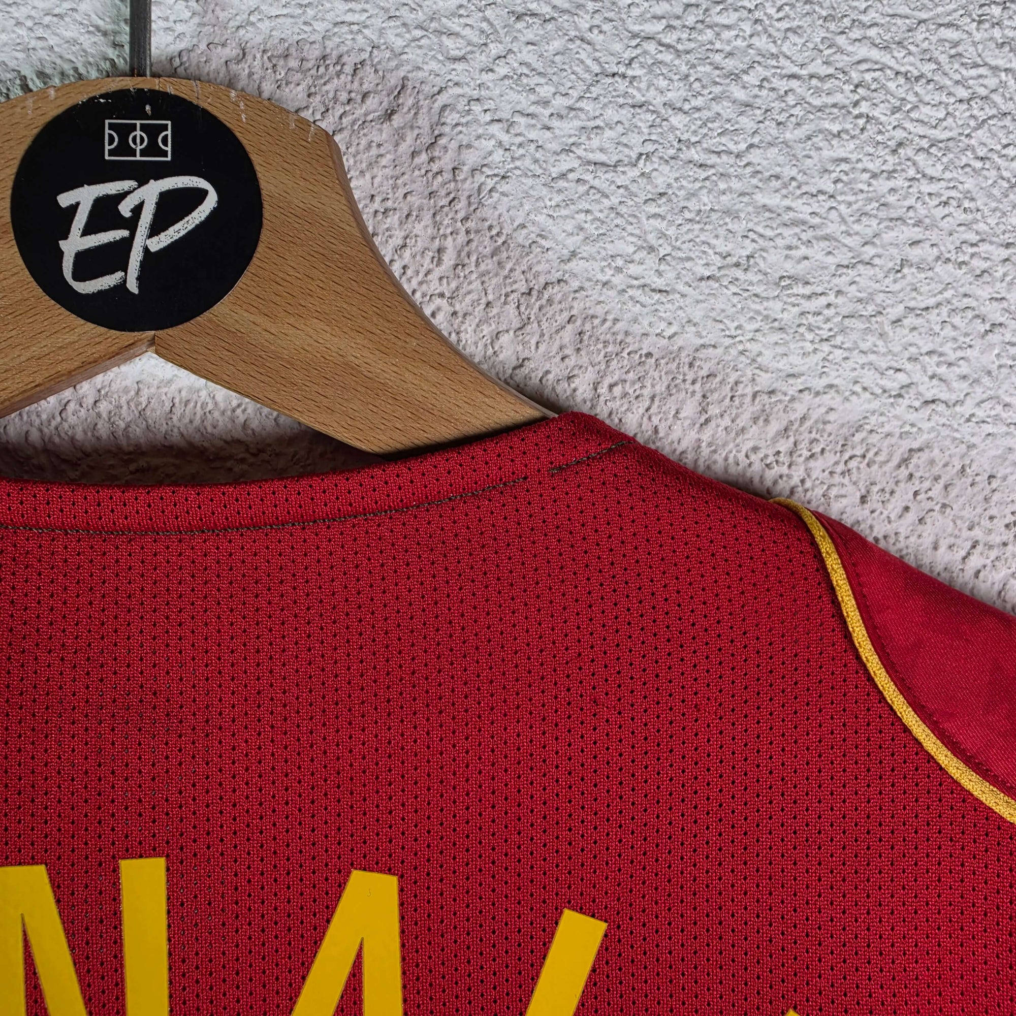 2004-06 Portugal Home Shirt Ronaldo 