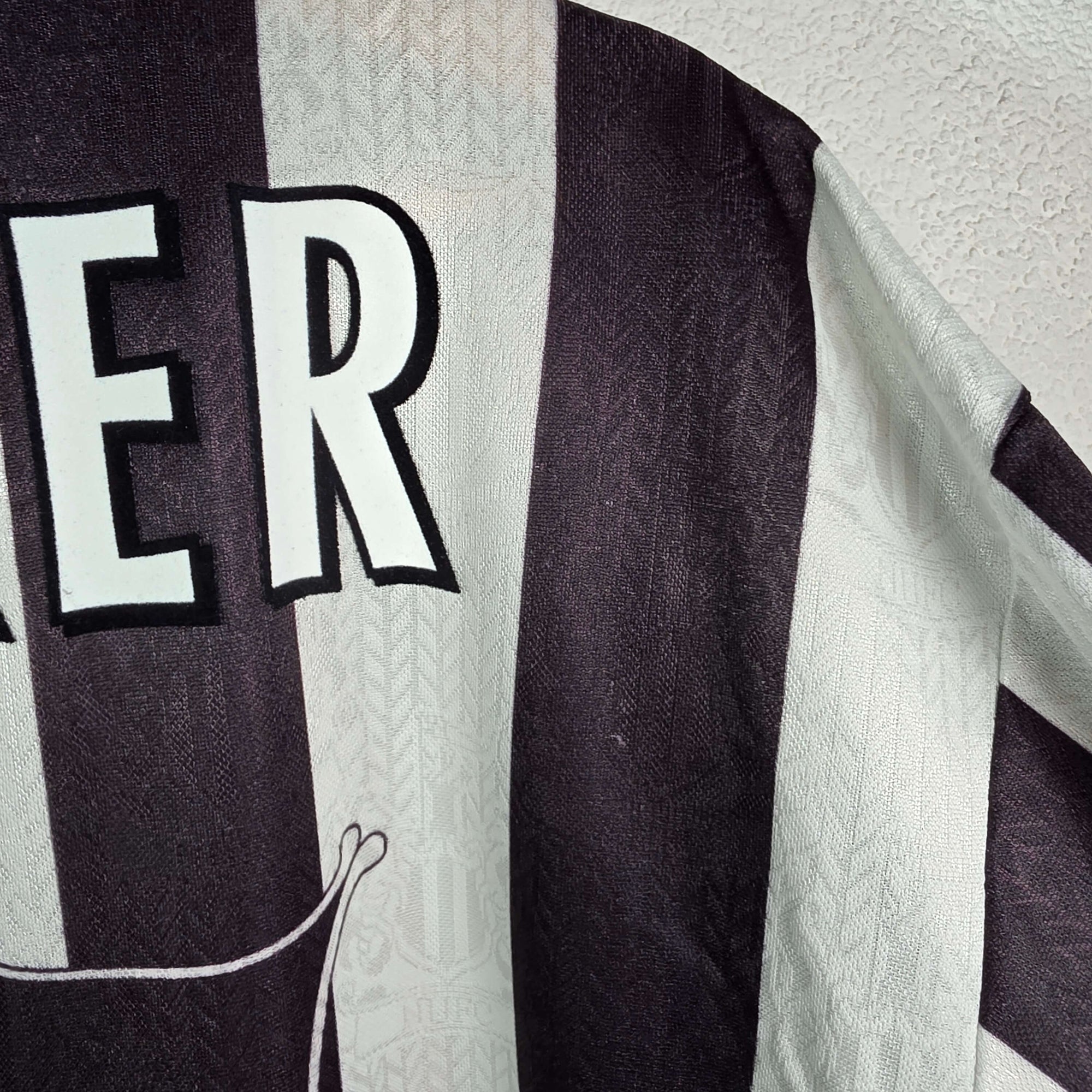 1997-99 Newcastle Home Shirt Shearer 