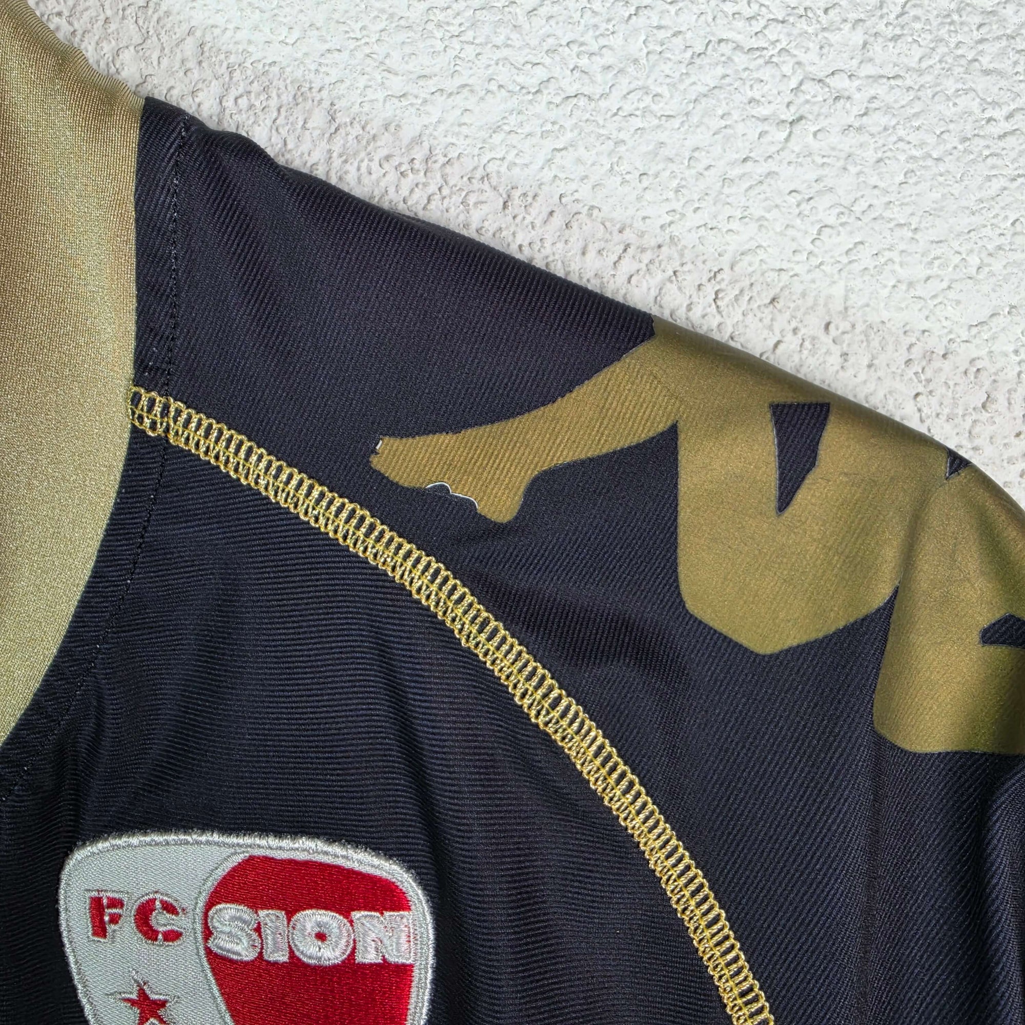 2010-11 FC Sion Third Shirt - 8.5/10 - (L)
