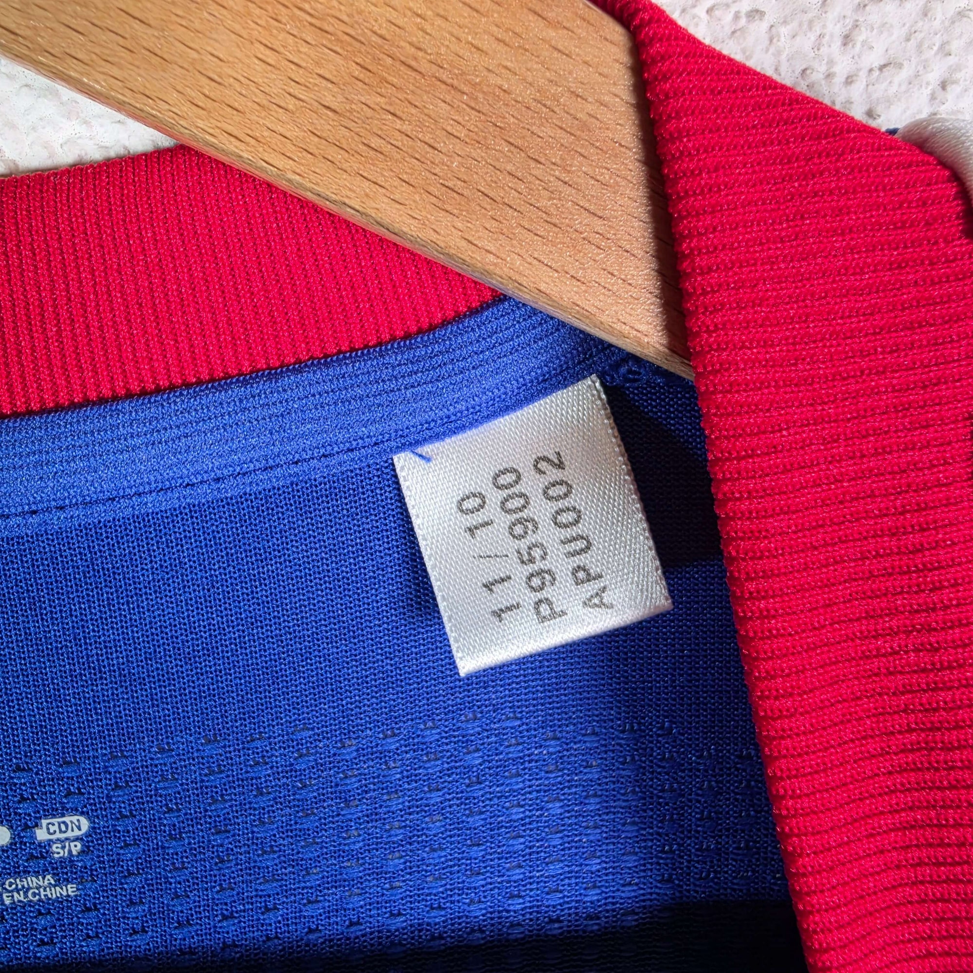 2010-11 Chelsea Home Shirt Drogba 