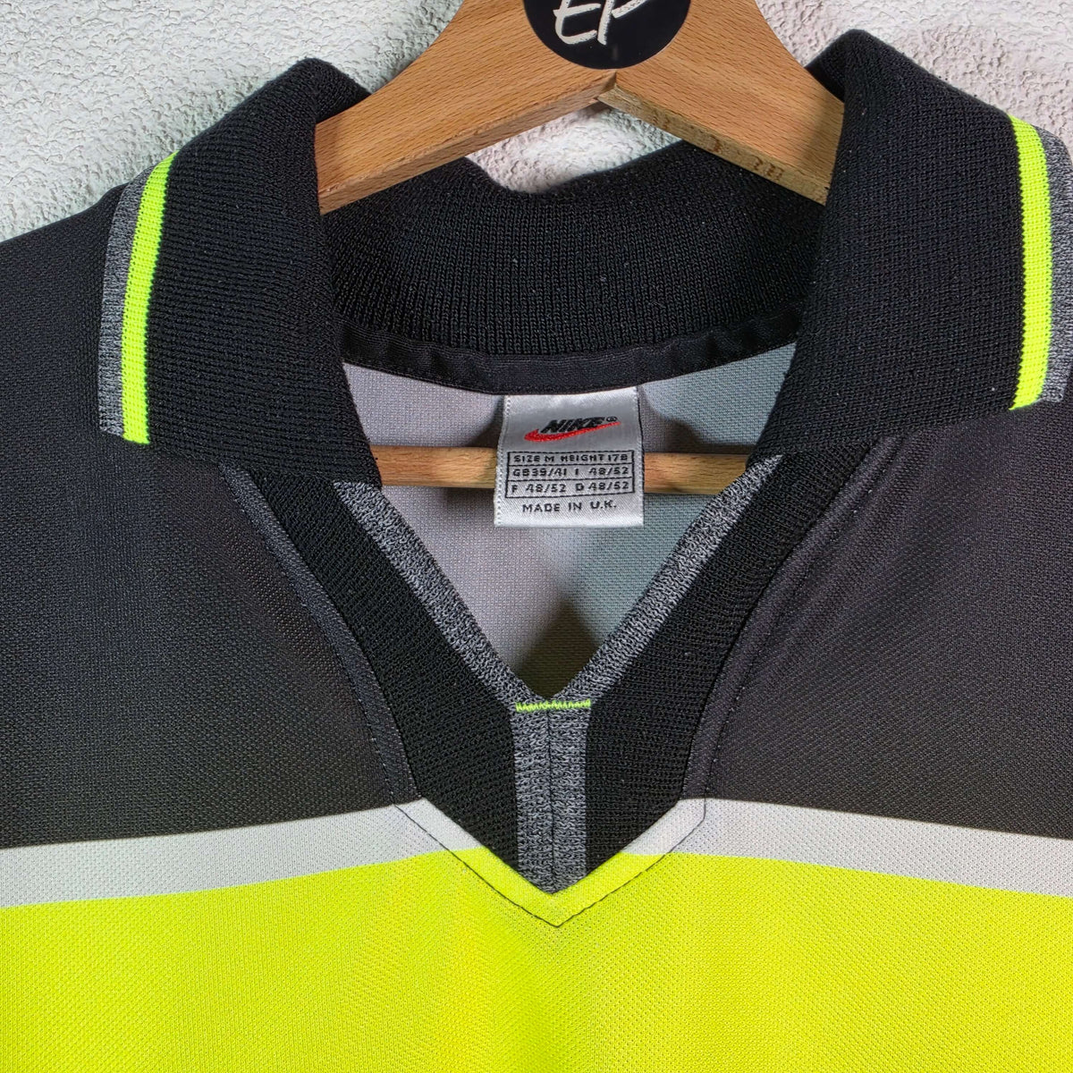 1997-98 Dortmund Home Shirt Chapuisat 