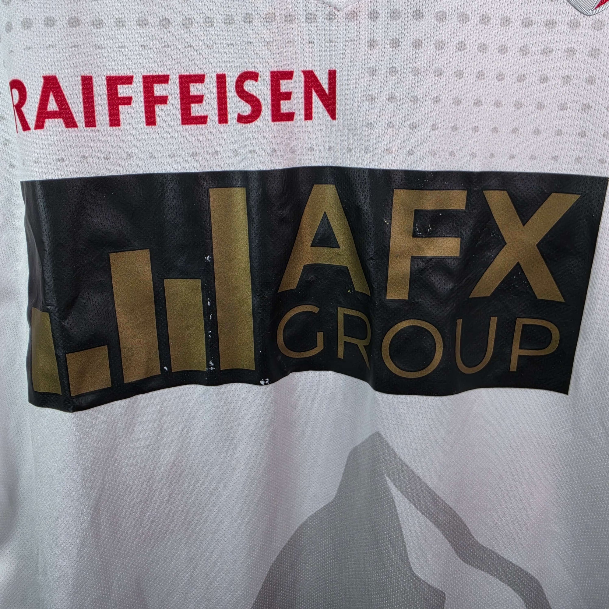 2016-17 FC Sion Away Shirt Lüchinger 