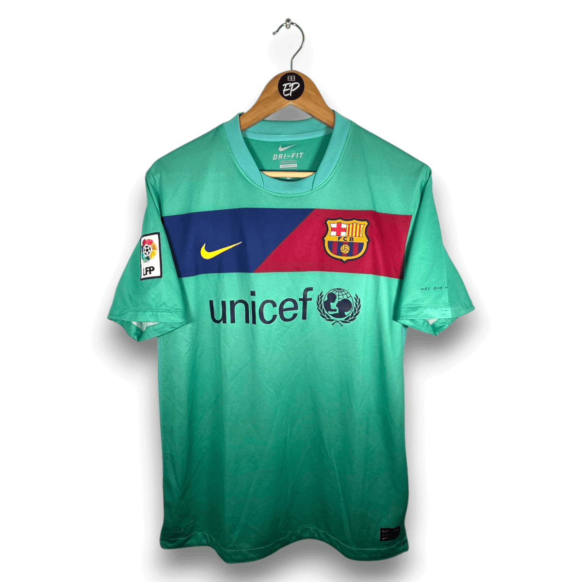2010-11 FC Barcelona Away Shirt Messi 