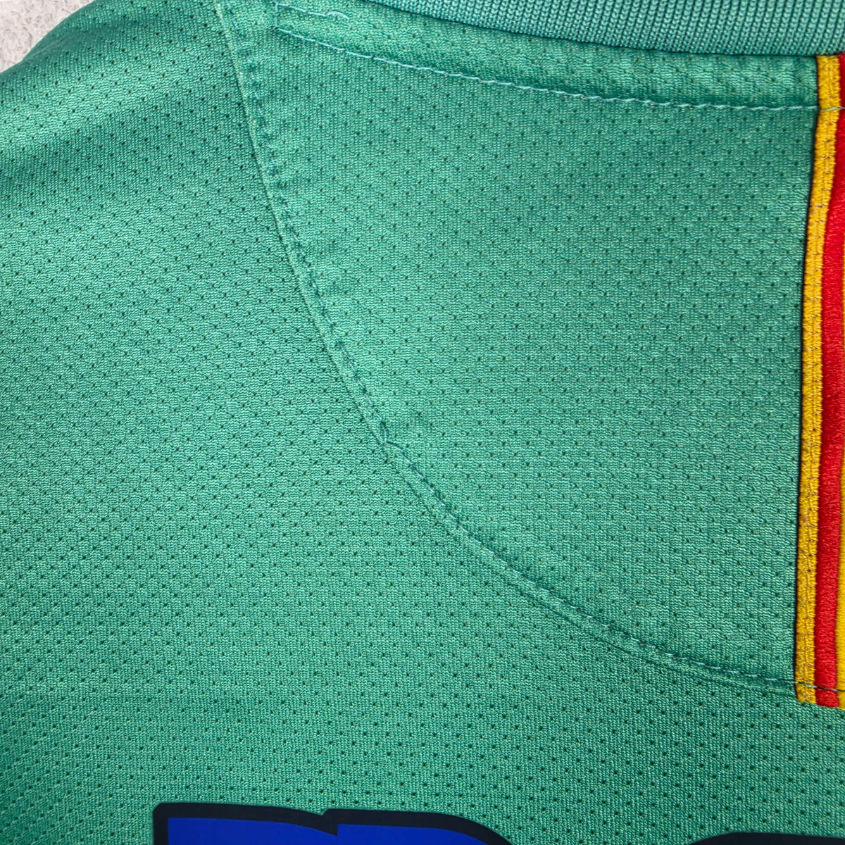 2010-11 FC Barcelona Away Shirt Messi 