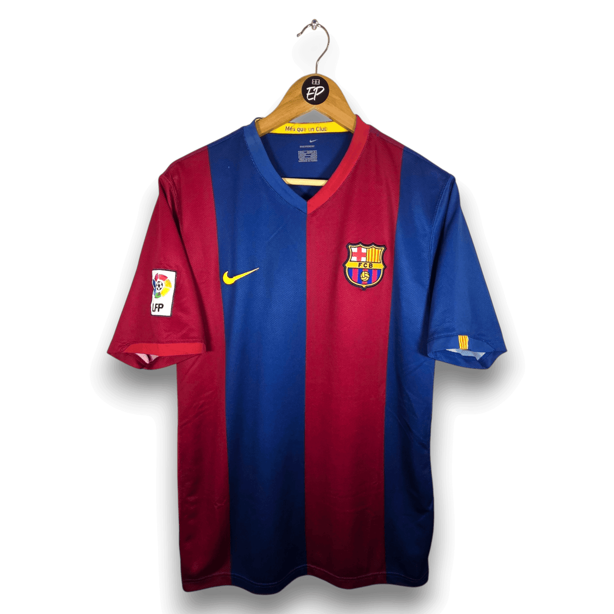 2006-07 FC Barcelona Home Shirt Ronaldinho 