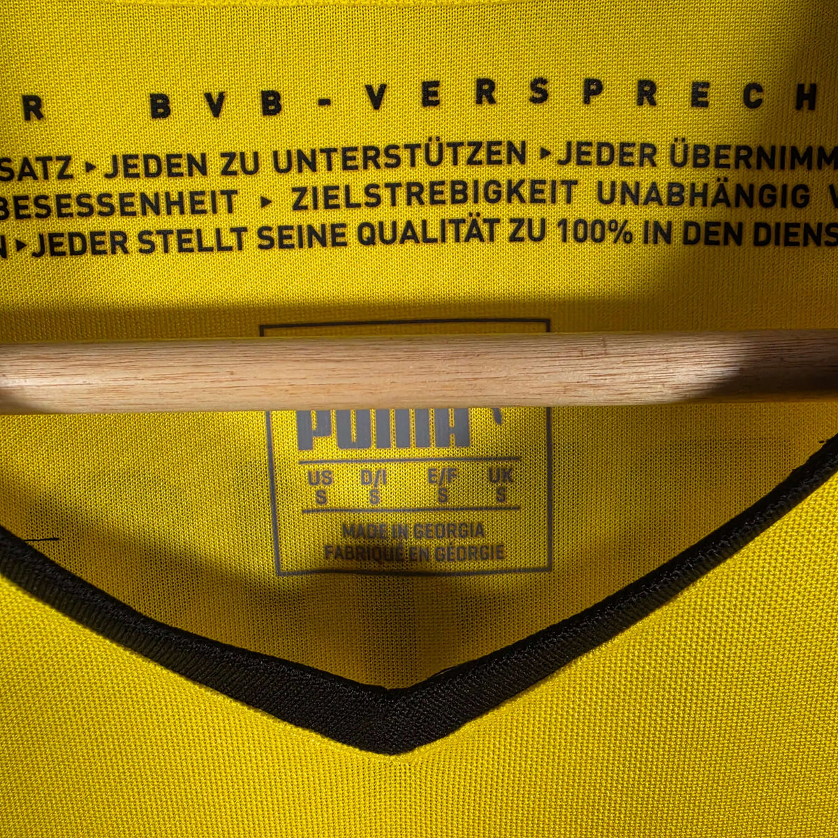 2015-16 Dortmund Home Shirt Reus 