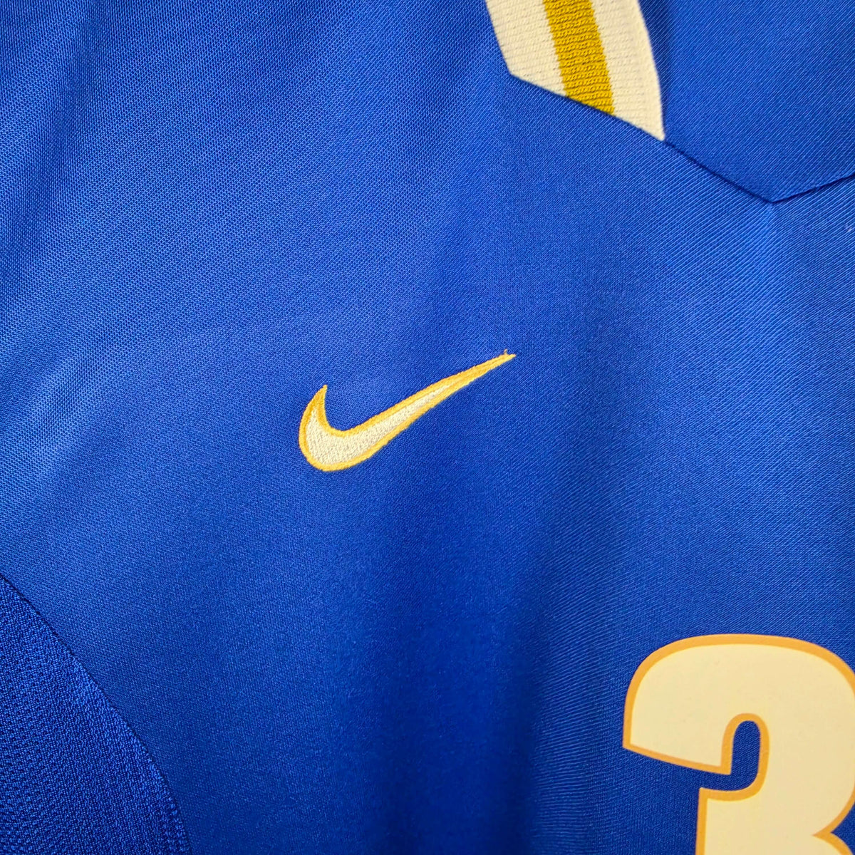 1996-97 Italy Home Shirt Maldini 