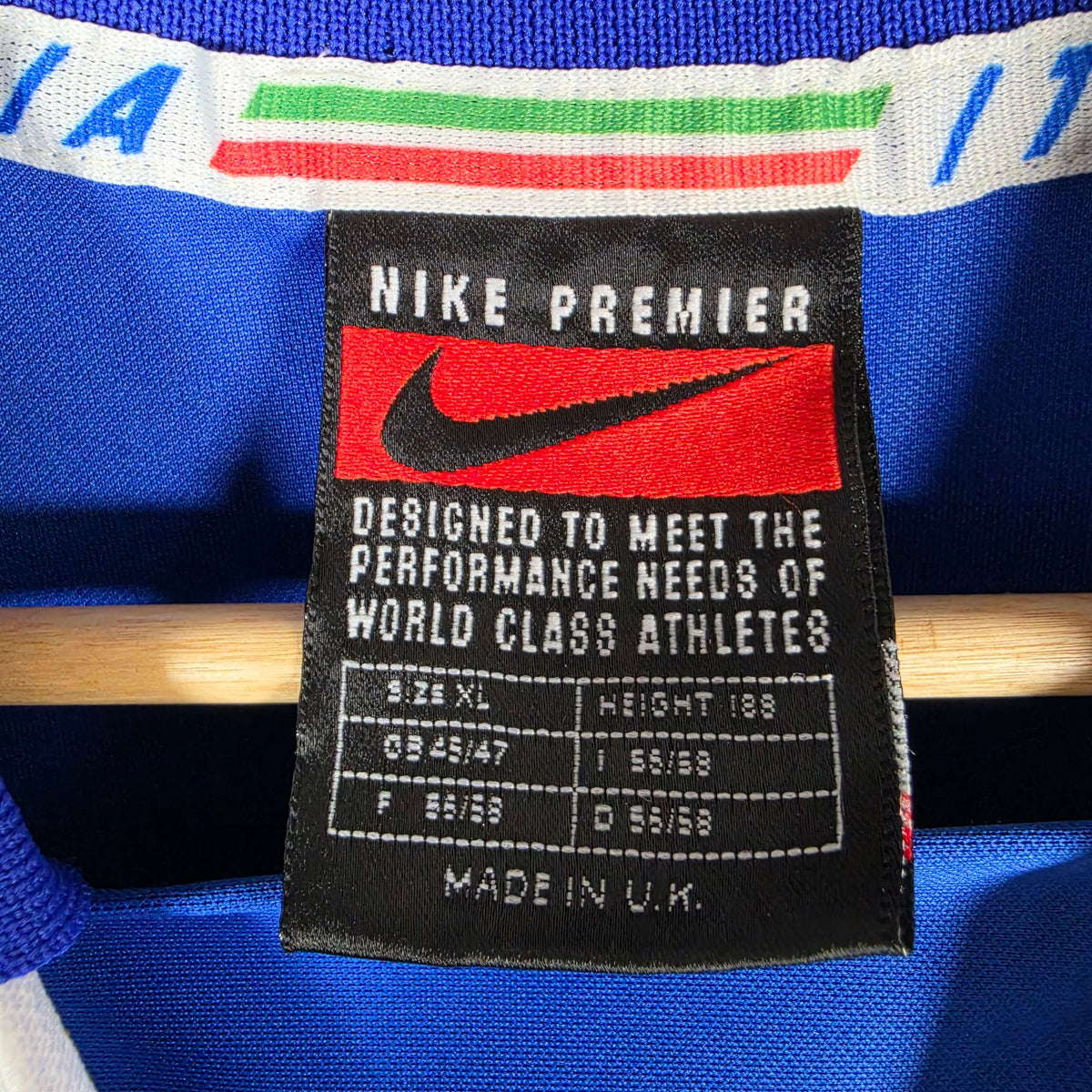 1996-97 Italy Home Shirt Maldini 