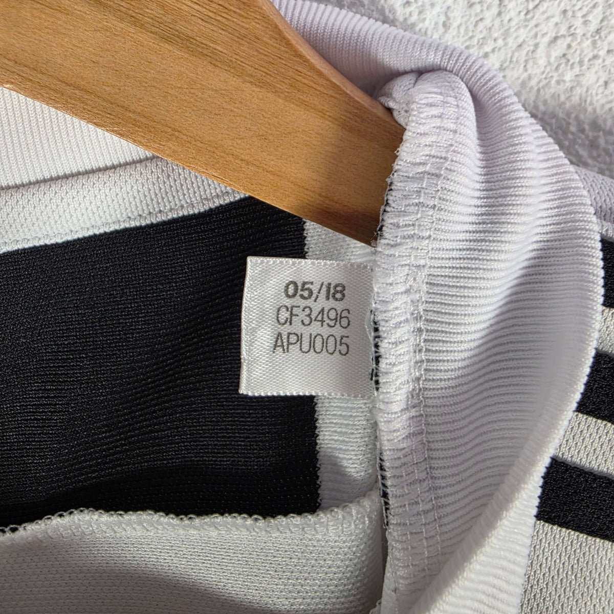 2018-19 Juventus Home Shirt Ronaldo 