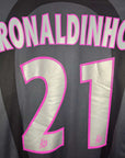 2001-02 PSG Third Shirt Ronaldinho 