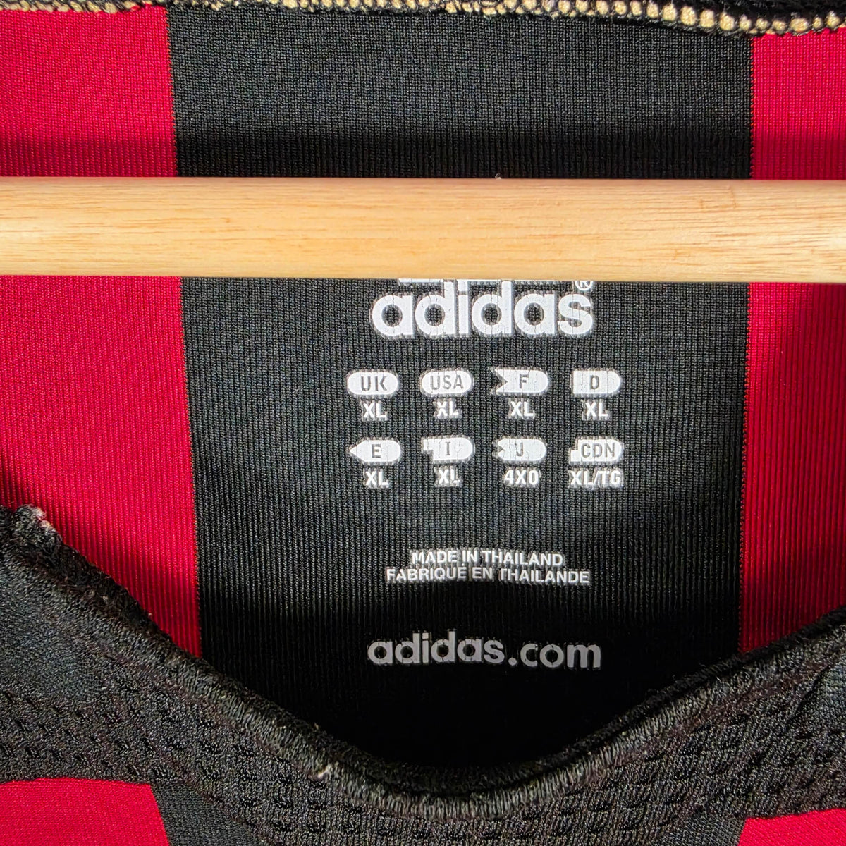 2006-07 AC Milan Home Shirt Kaka 