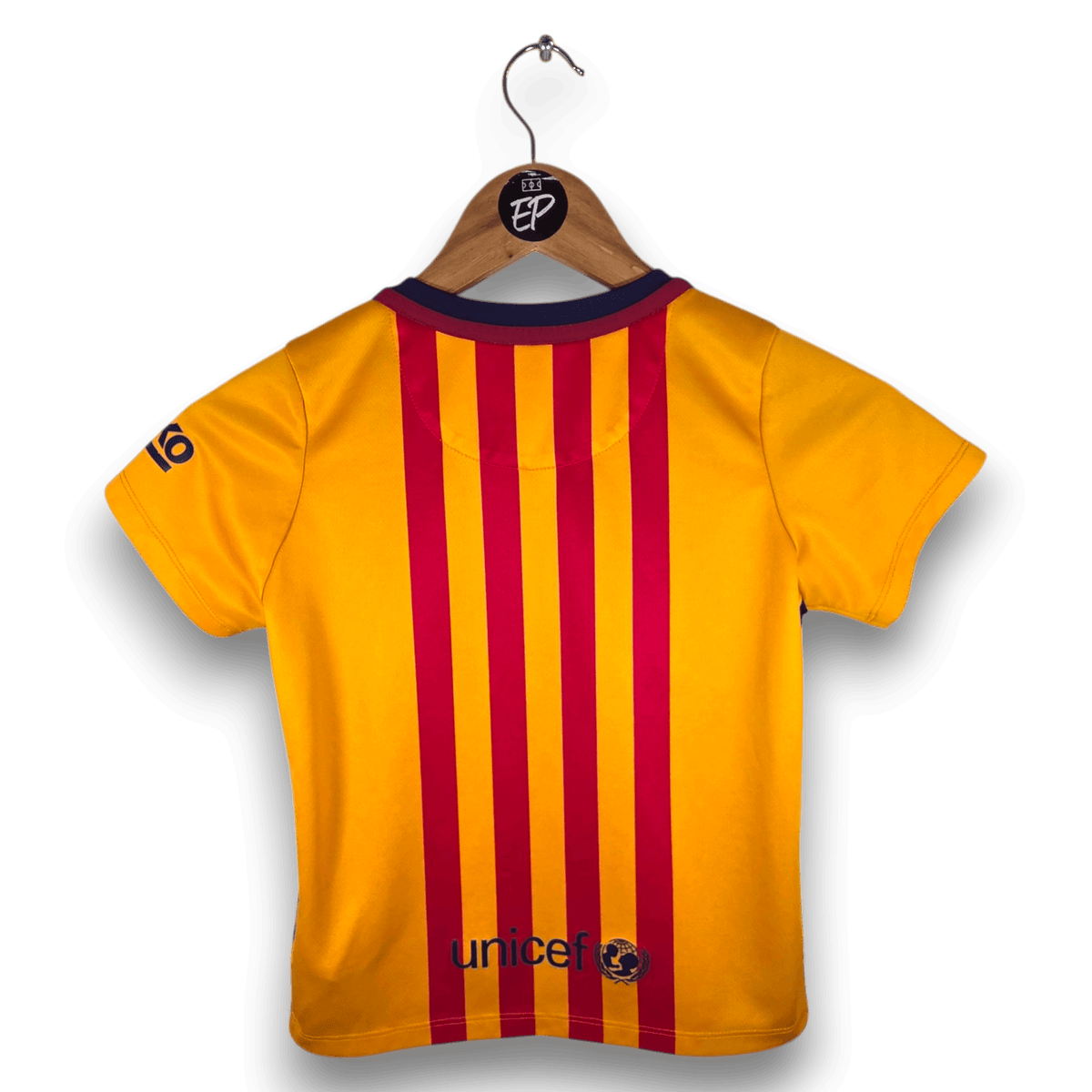 2015-16 FC Barcelona Away Shirt - 7/10 - (5-6 Years)