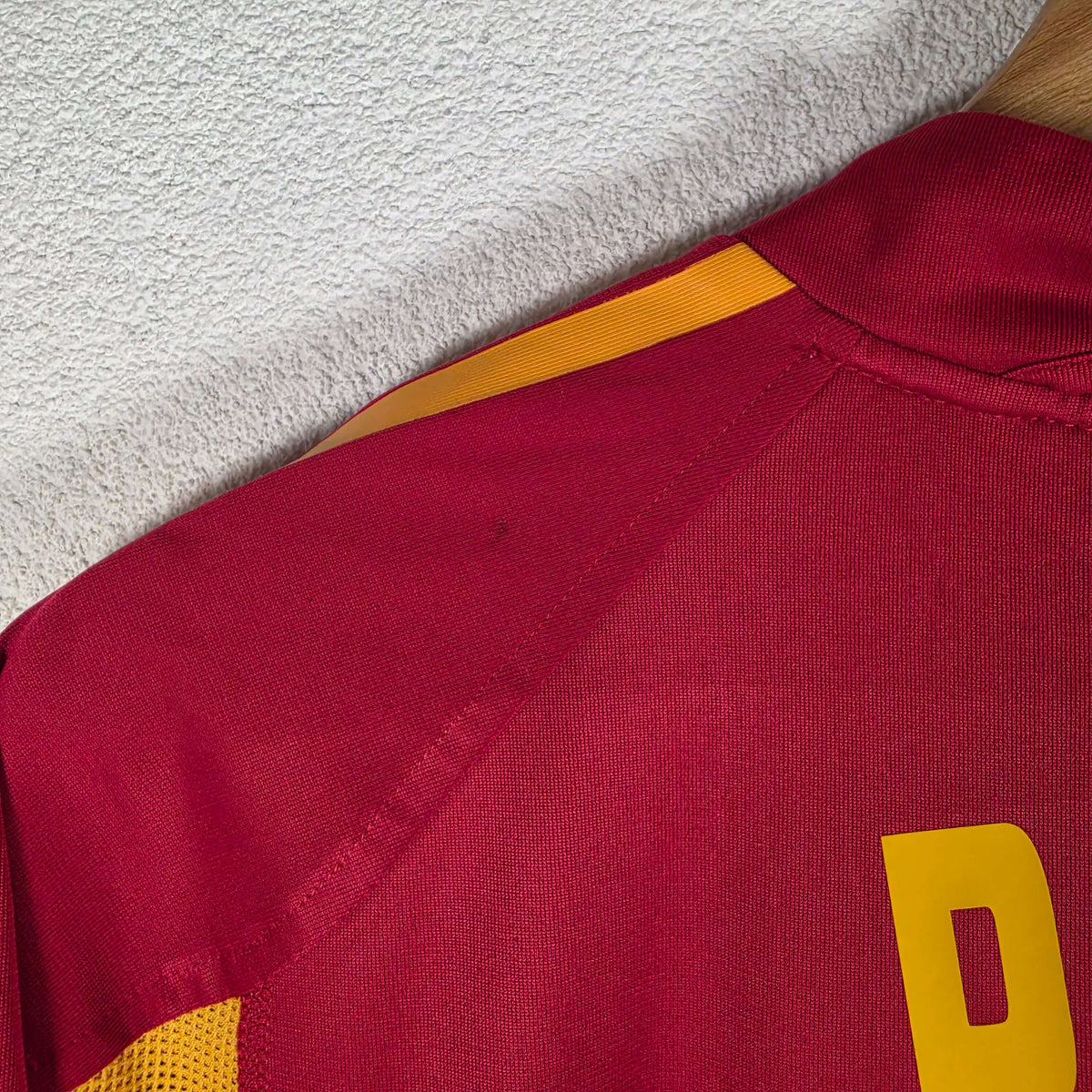 2004-06 Spain Home Shirt Raul 