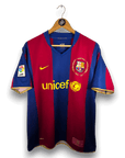2007-08 FC Barcelona Home Shirt Ronaldinho 