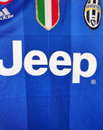 2016-17 Juventus Away Shirt Bonucci 