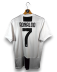 AUCTION 2018-19 Juventus Home Shirt Ronaldo 