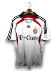 2006-07 Bayern Munich Away Shirt (M)