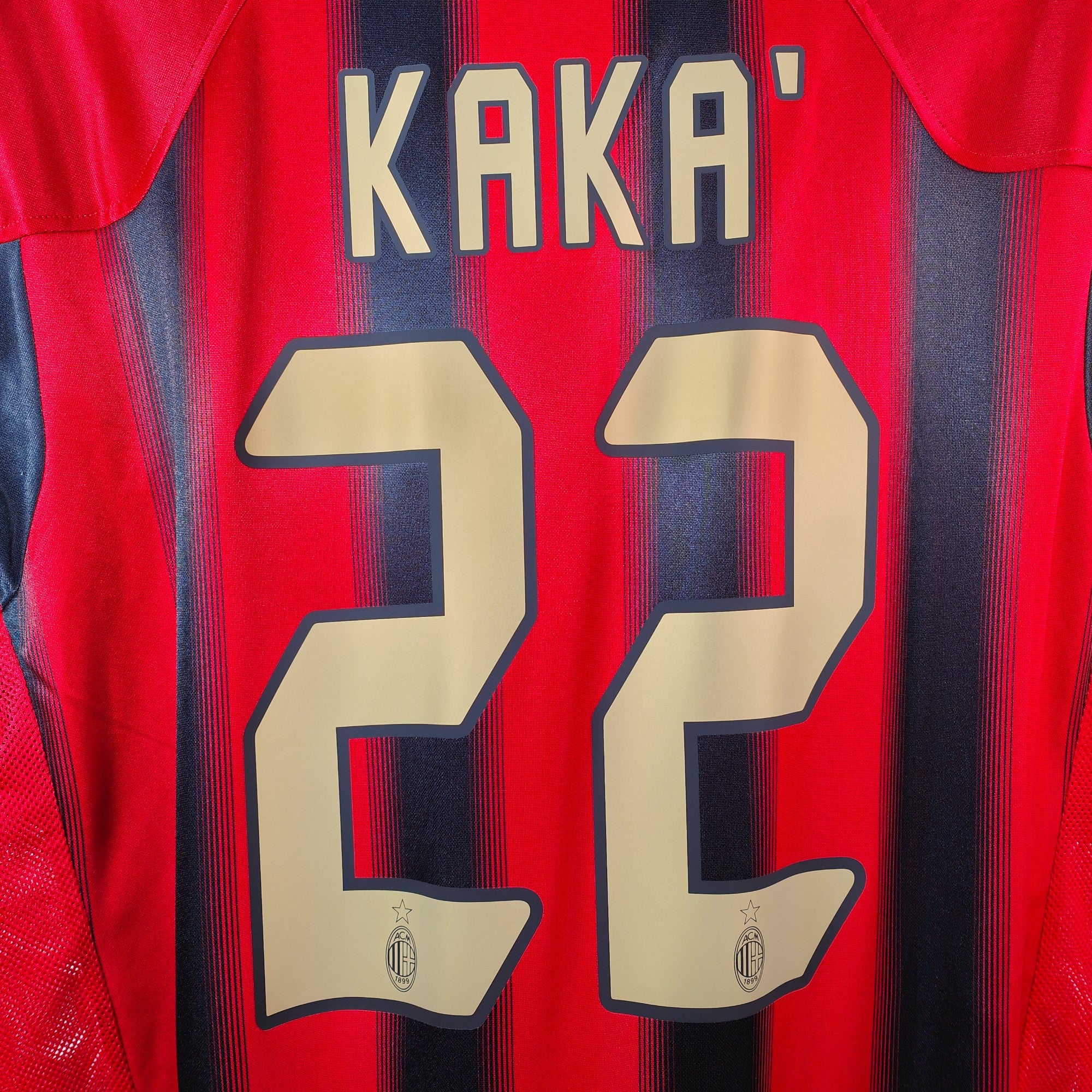 2004-05 AC Milan Home Shirt Kaka 