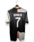 2019-20 Juventus Home Shirt Ronaldo 