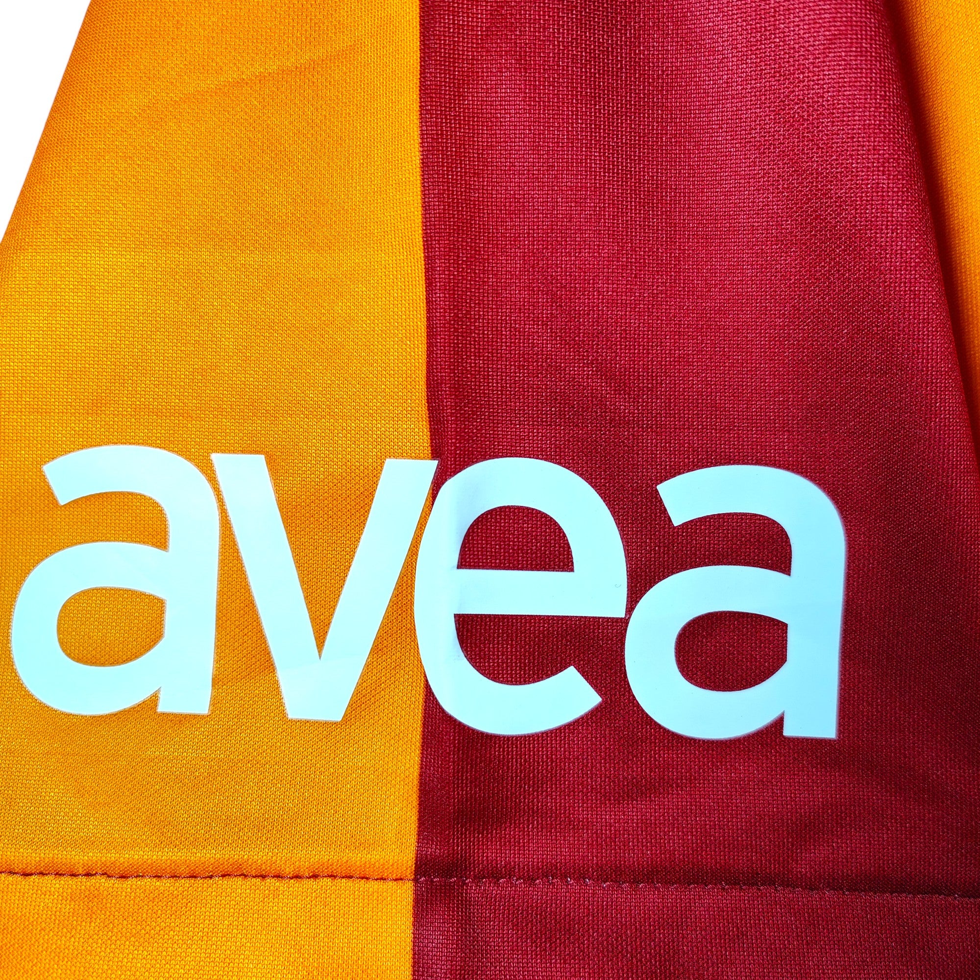 2013-14 Galatasaray Home Shirt (L)