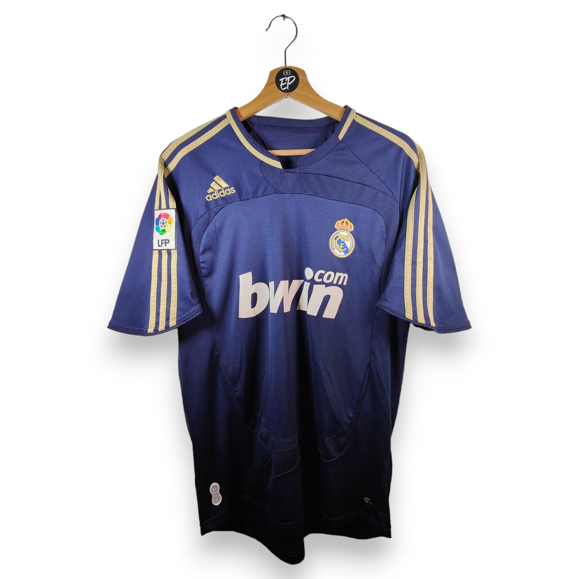 Real Madrid Away Shirt (M)