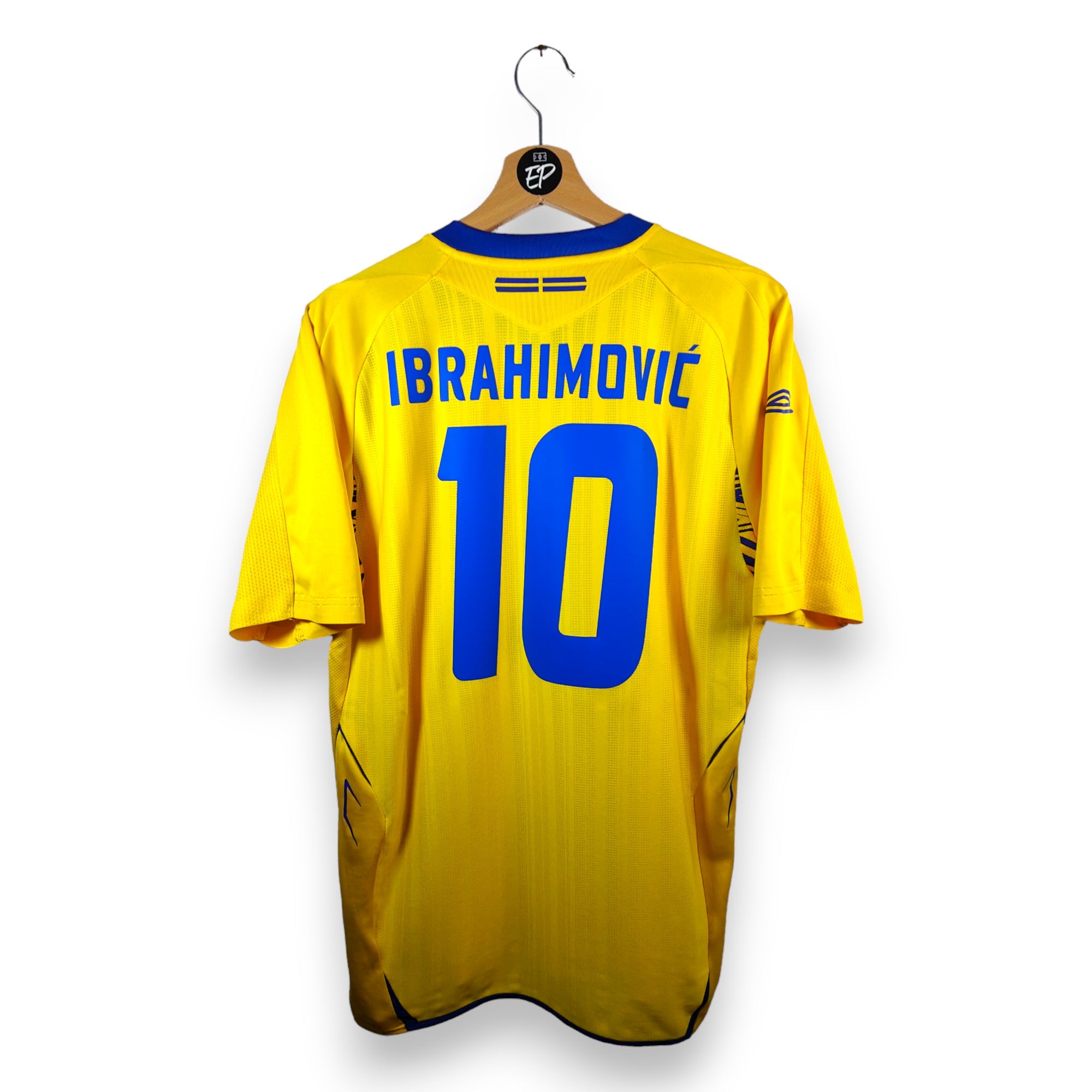 Sweden Home Shirt Ibrahimovic #10 (M)