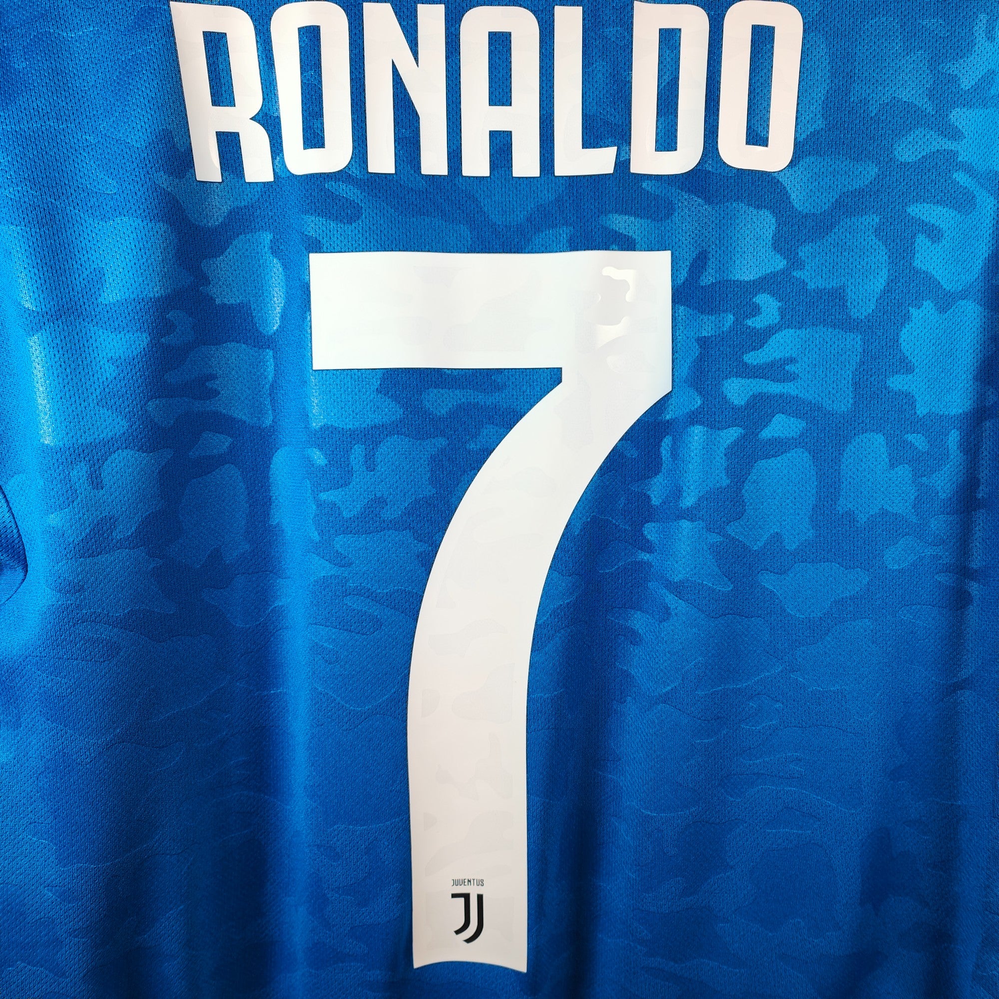 2019-20 Juventus Third Shirt Ronaldo 