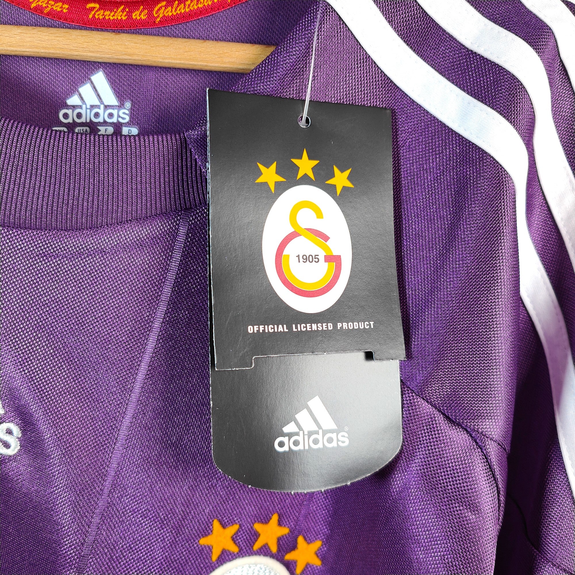 2009-10 Galatasaray Third Shirt Arda 