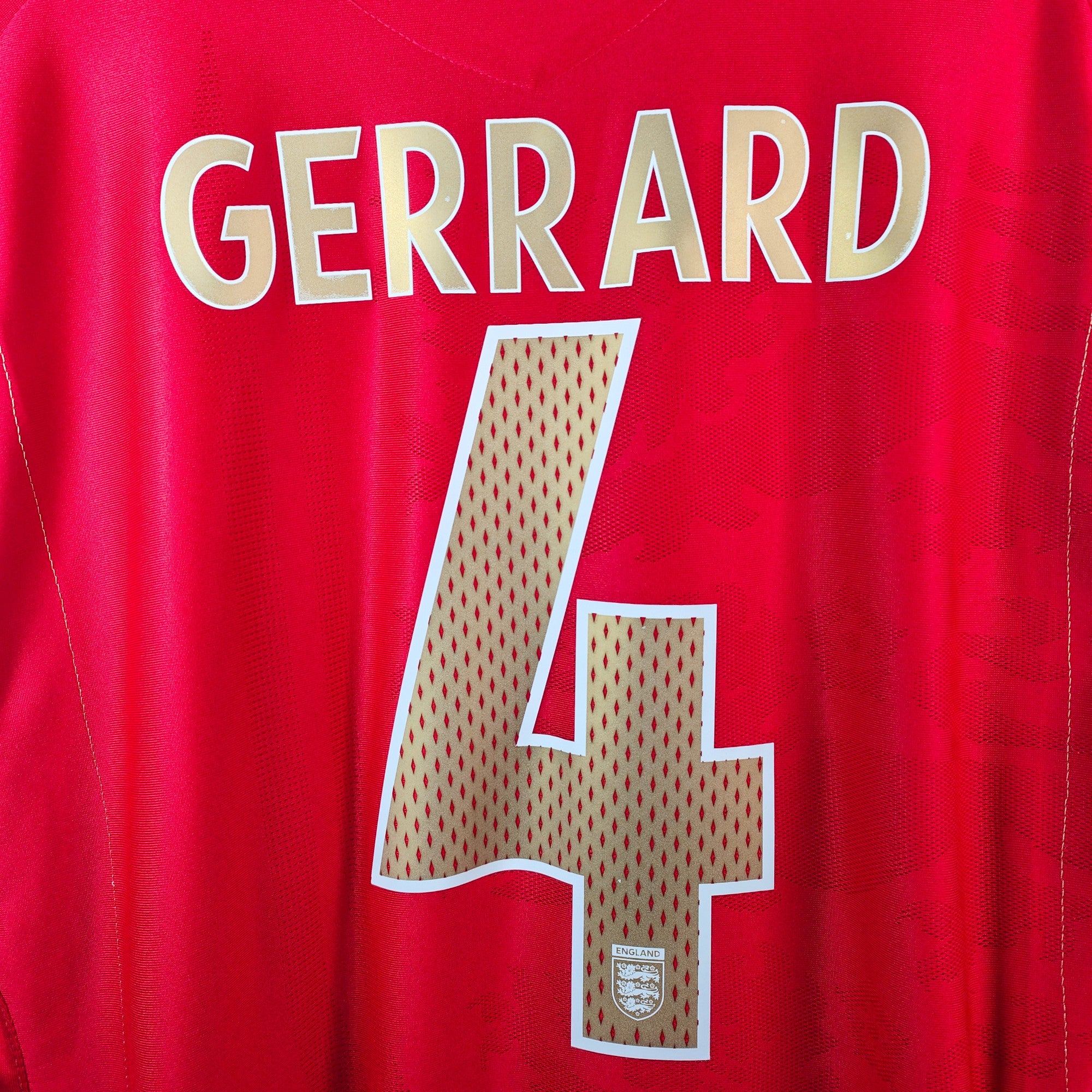 2006-08 England Away Shirt Gerrard 