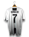 2018-19 Juventus Home Shirt Ronaldo 