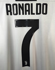 2018-19 Juventus Home Shirt Ronaldo 