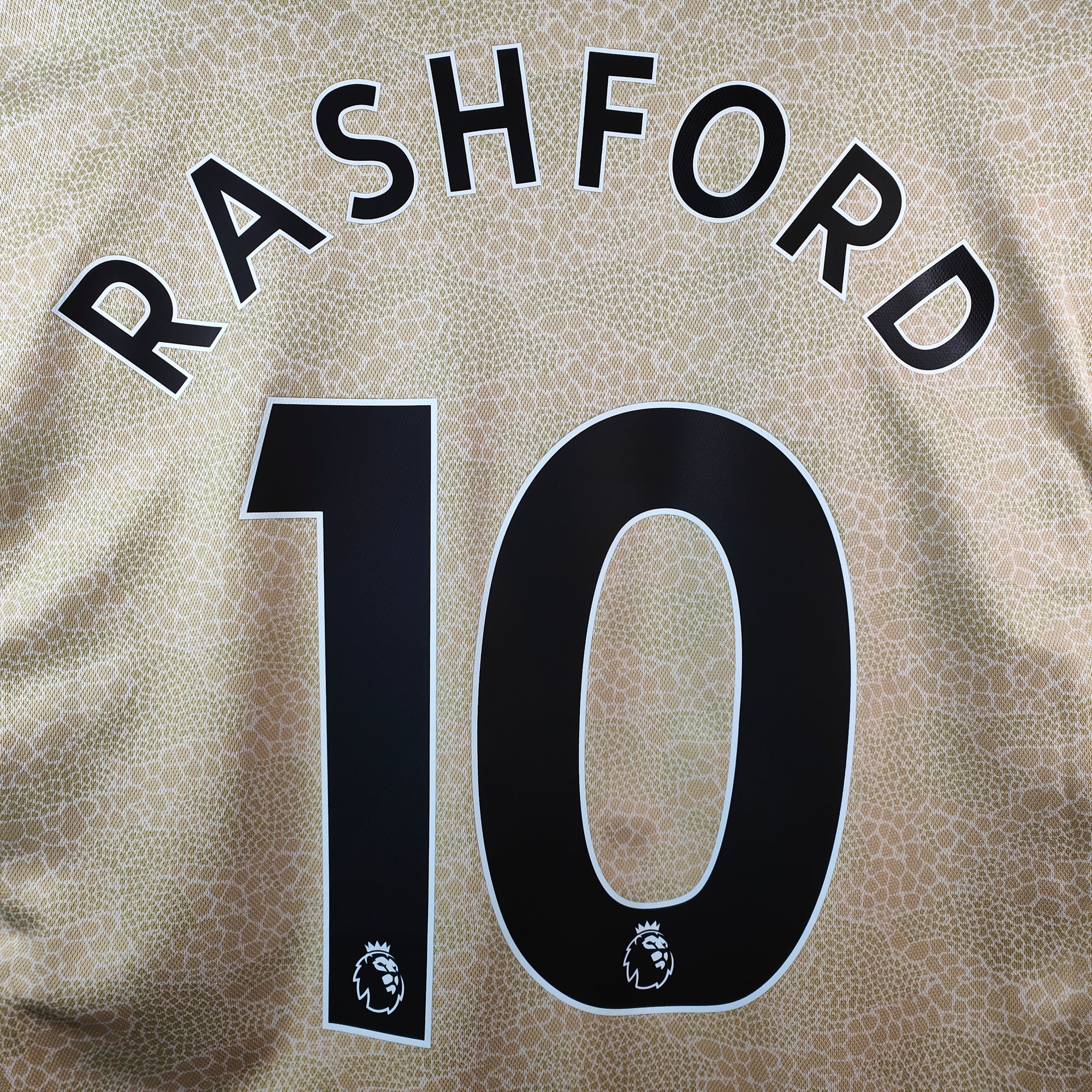 2019-20 Manchester United Away Shirt Rashford 