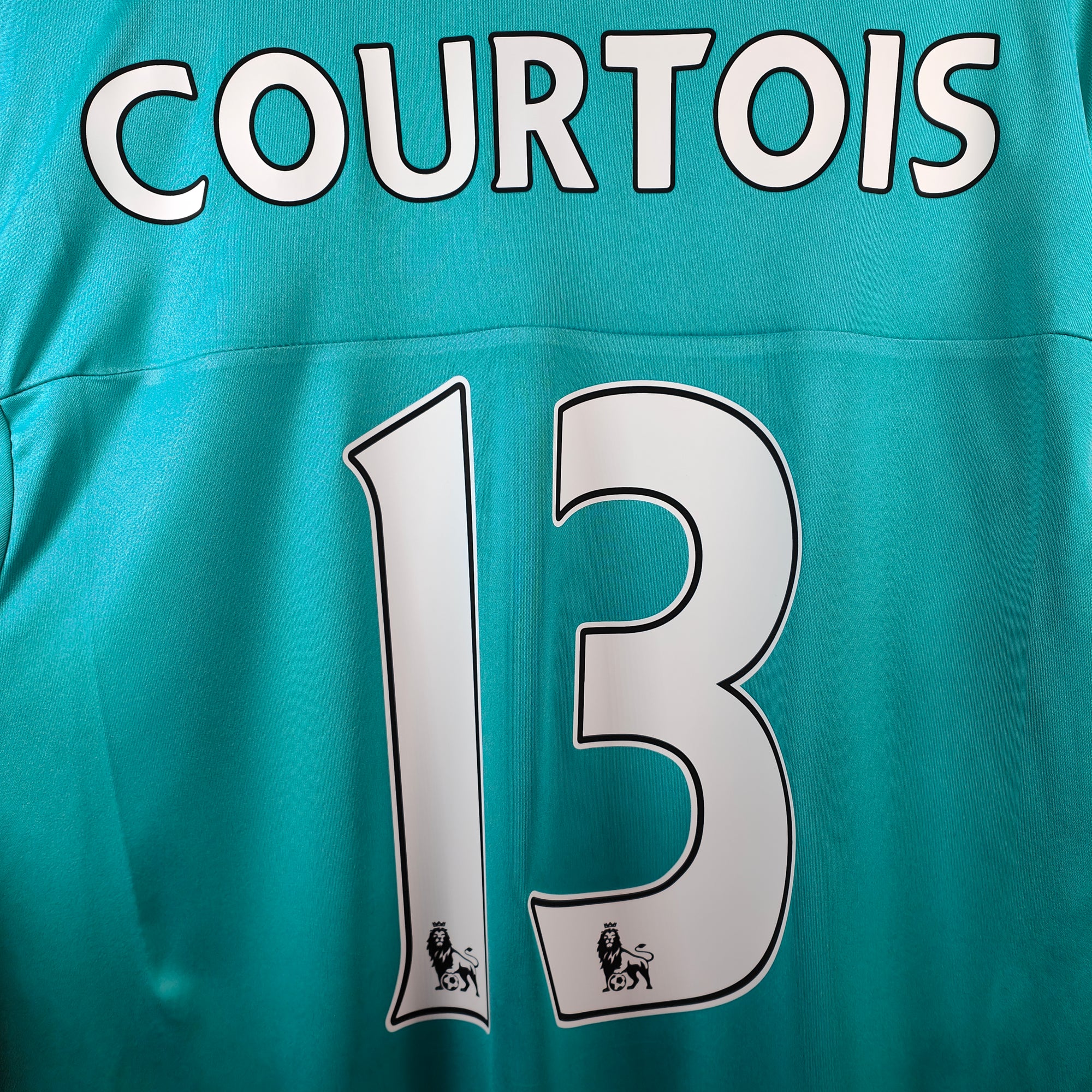 2015-16 Chelsea GK Shirt Courtois 