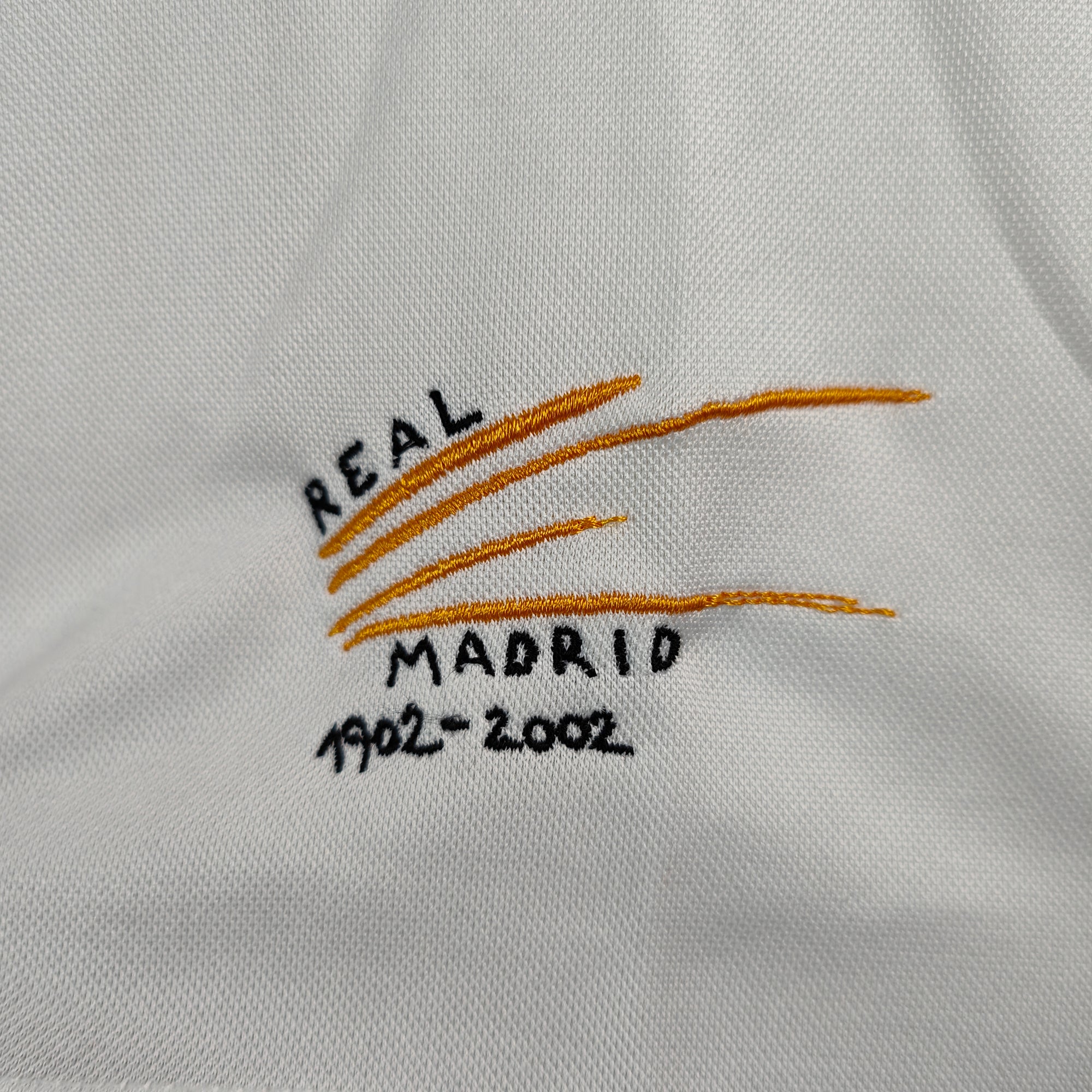 2002-03 Real Madrid Home Shirt Zidane 