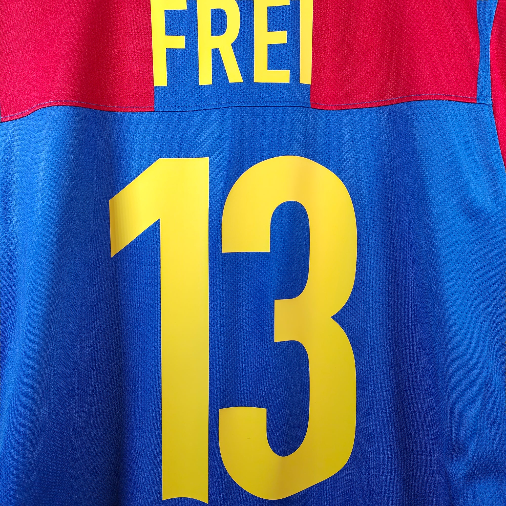 2010-12 FC Basel Home Shirt Frei 