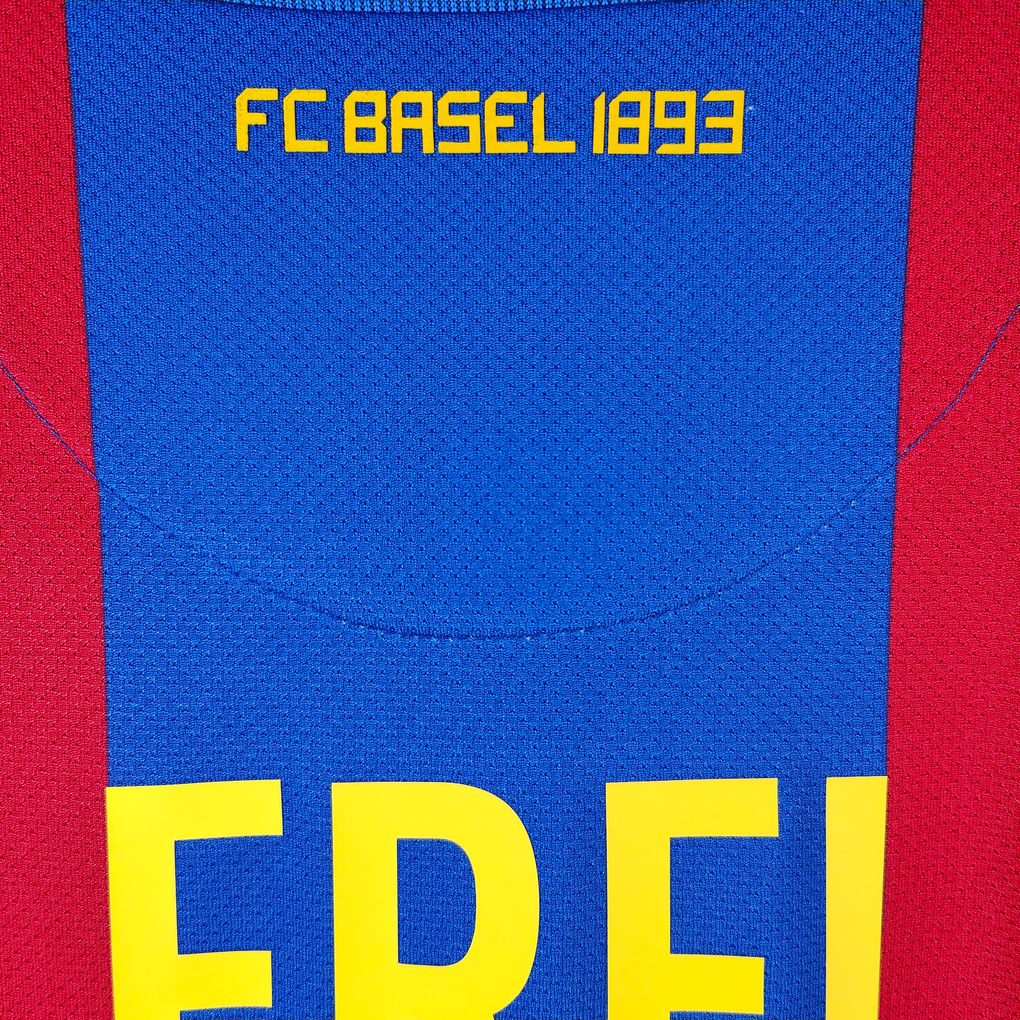 2010-12 FC Basel Home Shirt Frei 