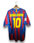 2005-06 FC Barcelona Home Shirt Ronaldinho 