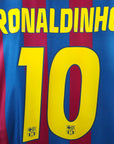 2005-06 FC Barcelona Home Shirt Ronaldinho 