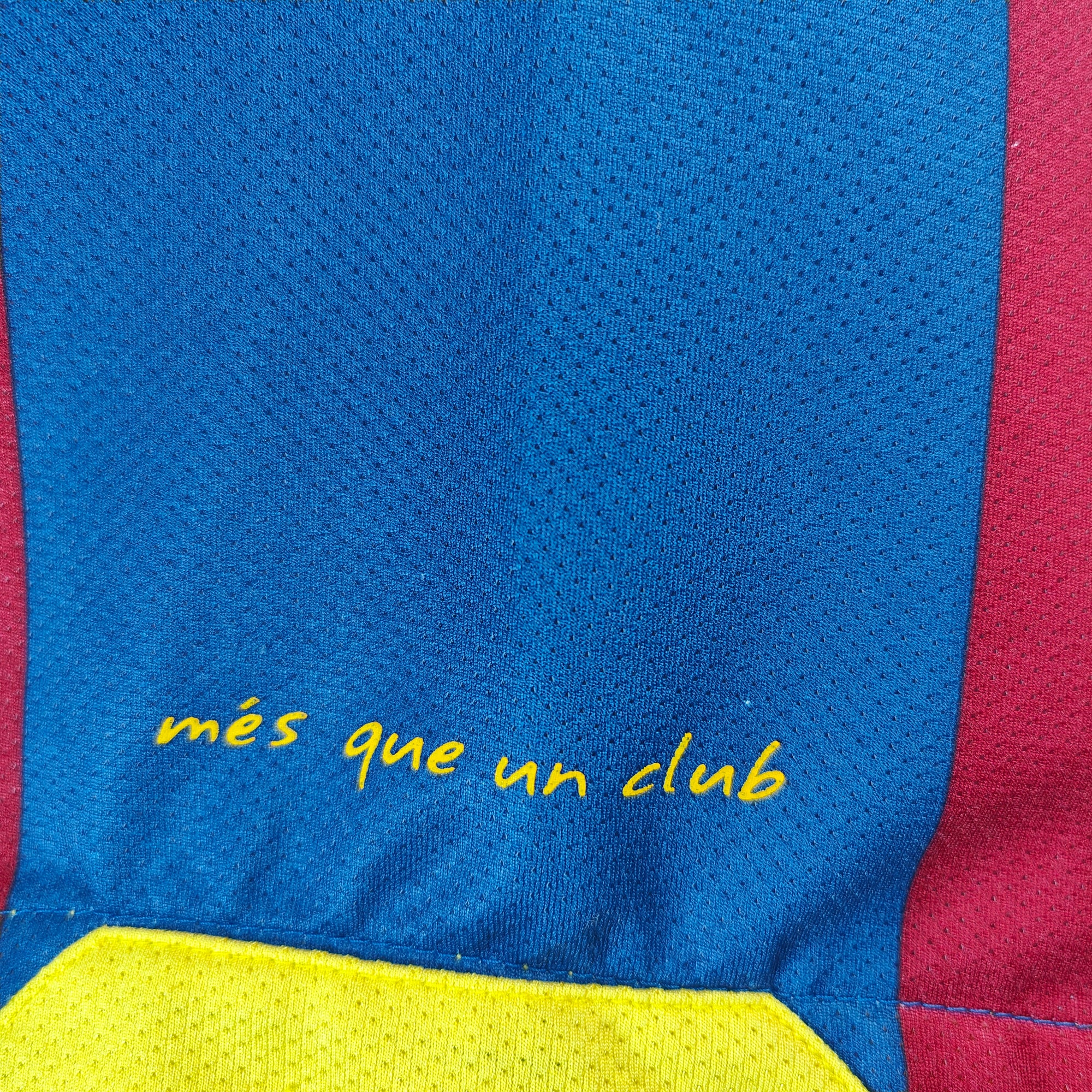 2010-11 FC Barcelona Home Shirt Messi 