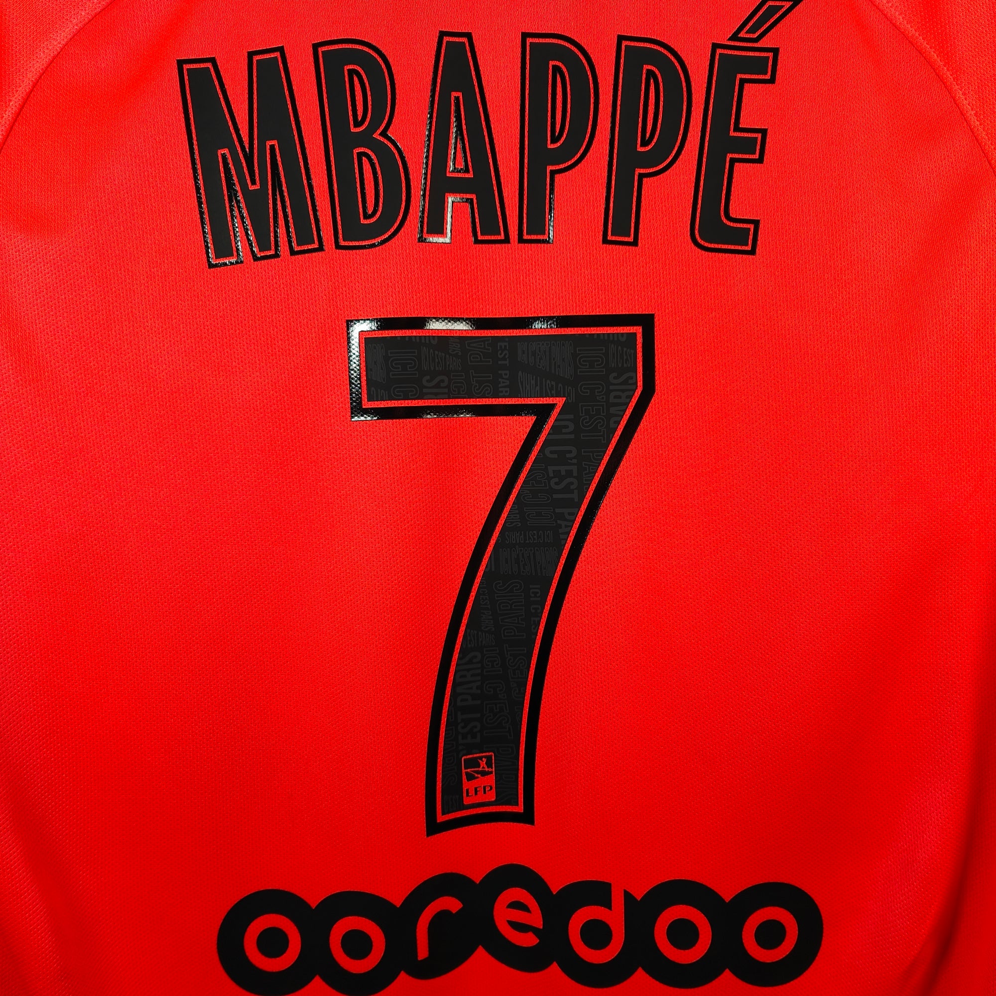 2019-20 PSG Away Shirt Mbappé 