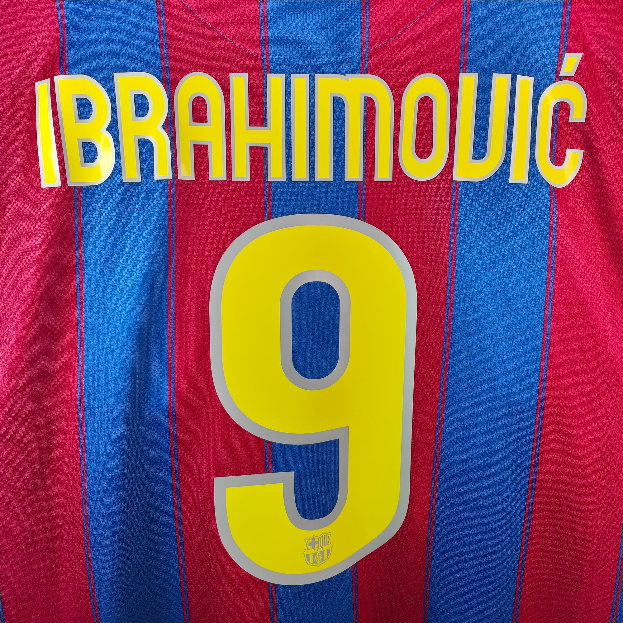 2009-10 FC Barcelona Home Shirt Ibrahimovic 