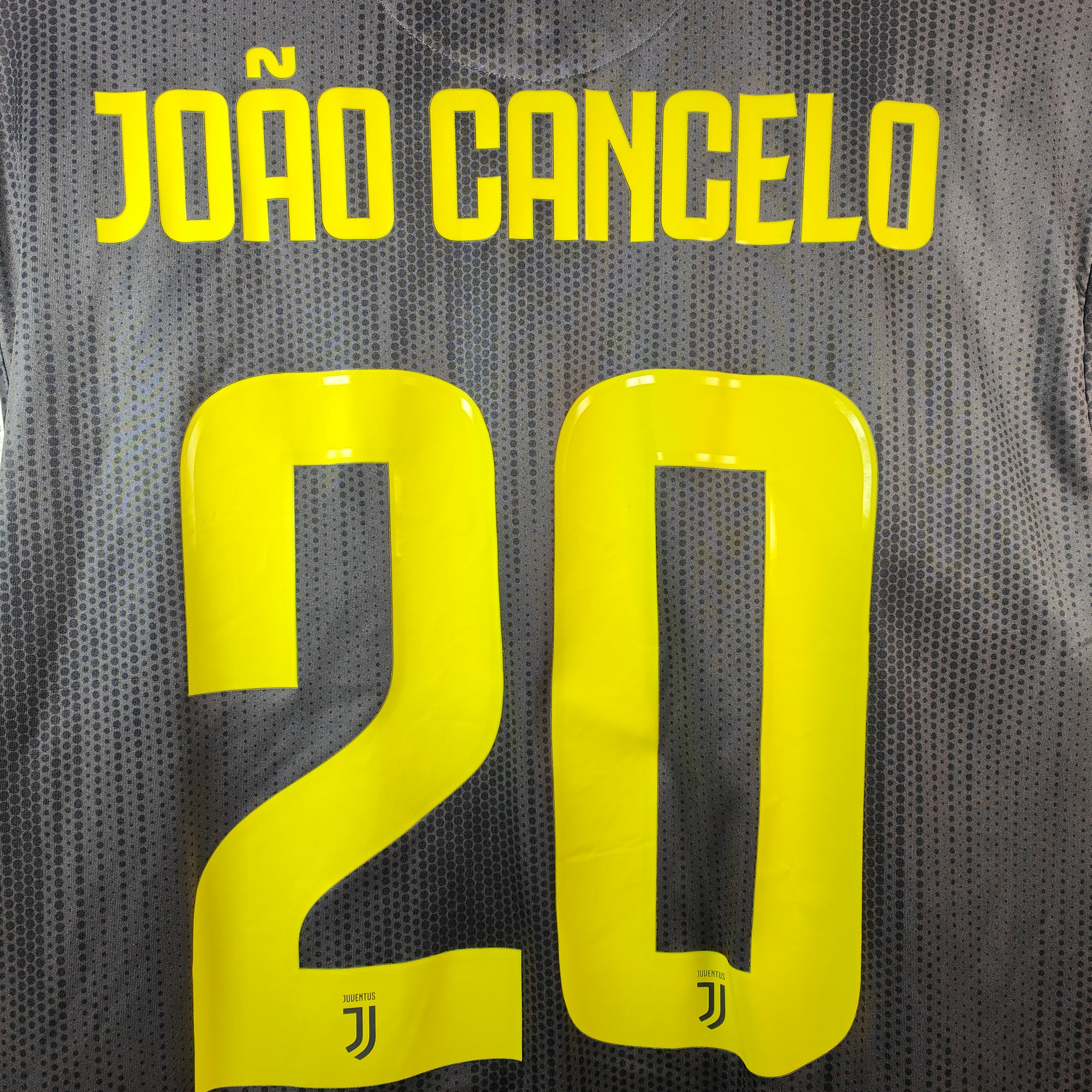 2018-19 Juventus Third Shirt Cancelo 